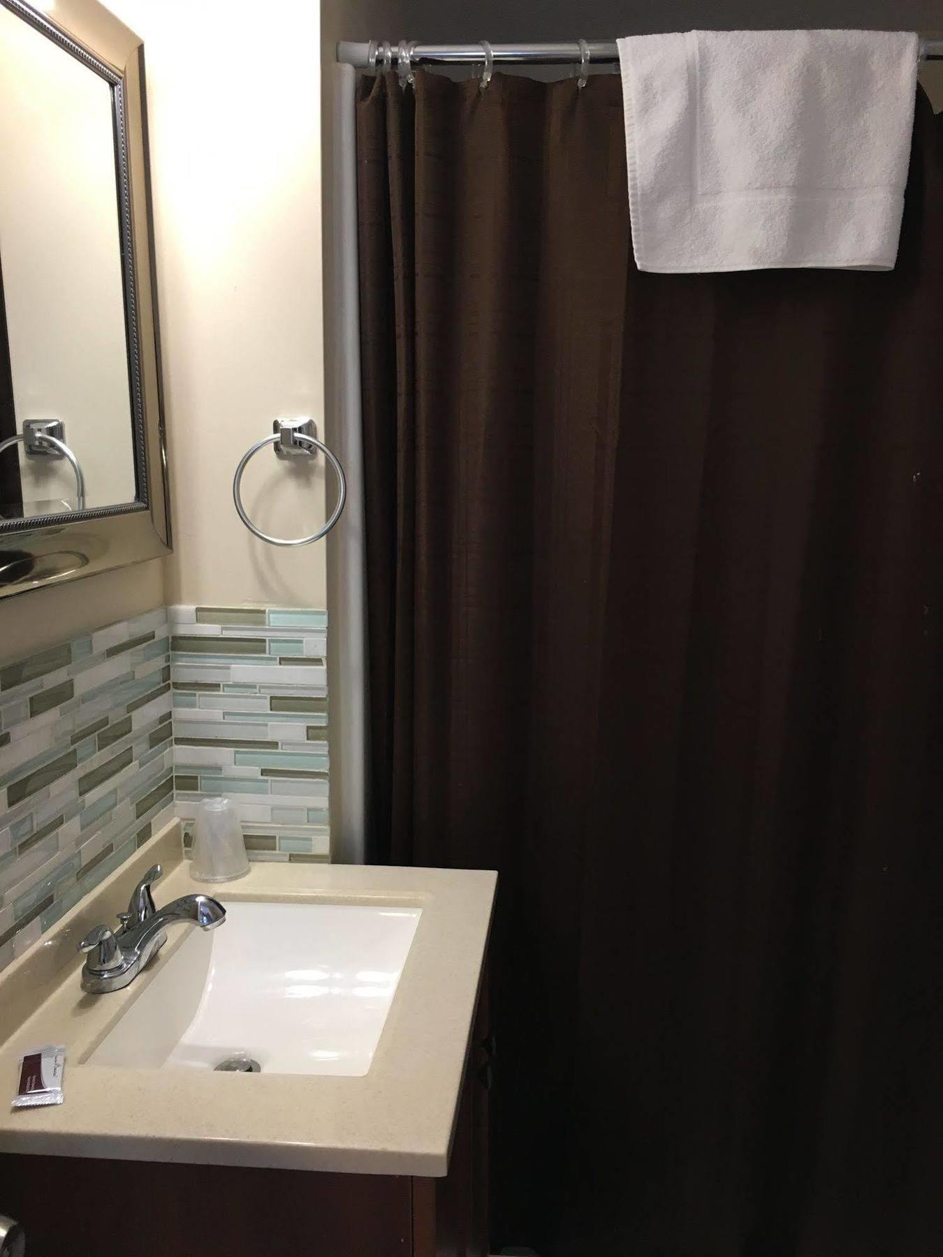 Emerald Isle Inn - Hampton Ngoại thất bức ảnh
